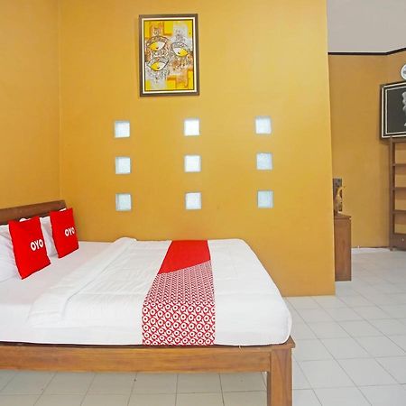 Oyo 90229 Fidel Caestro Homestay Kotadalem Exterior foto
