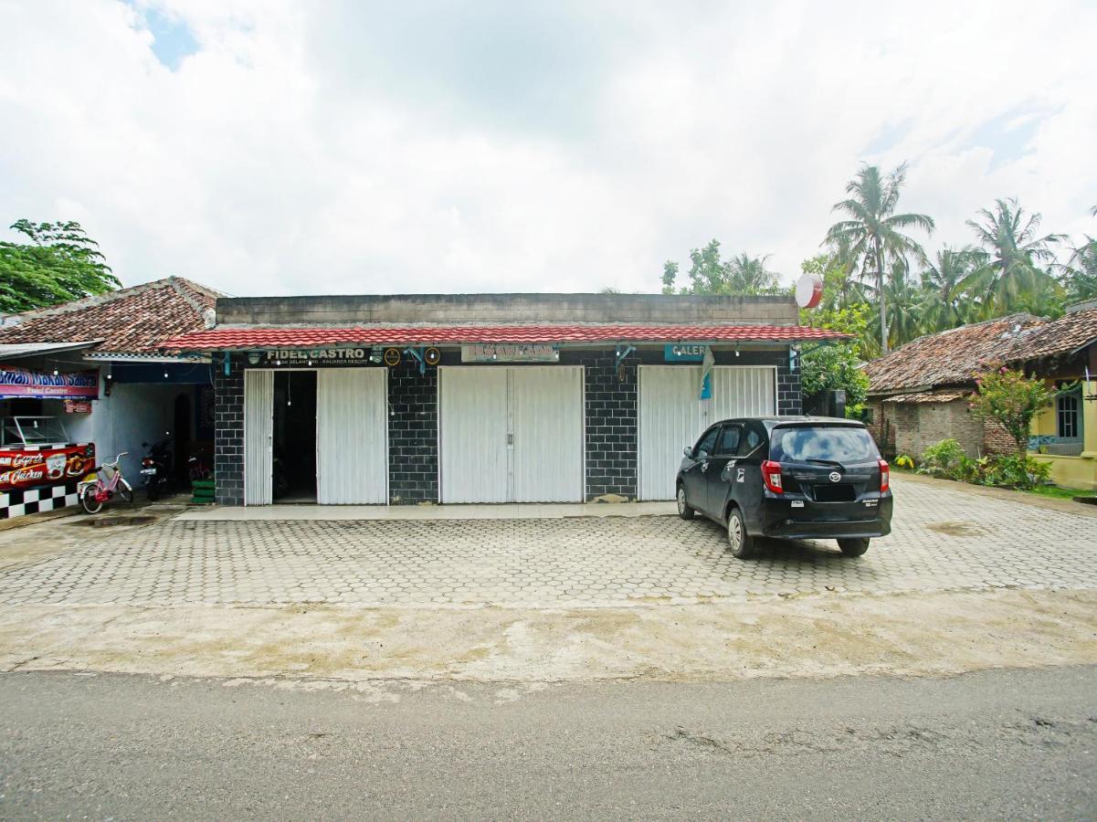 Oyo 90229 Fidel Caestro Homestay Kotadalem Exterior foto